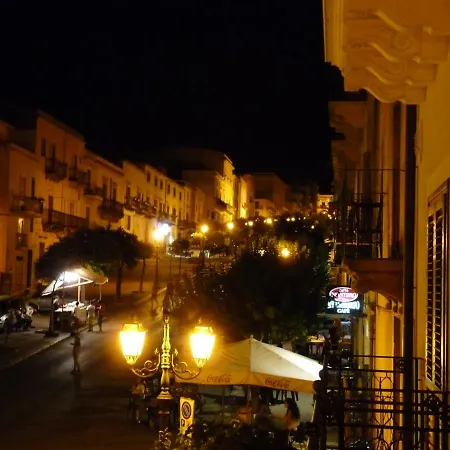 Couette-café Del Corso