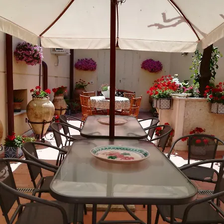 Couette-café Del Corso 3*