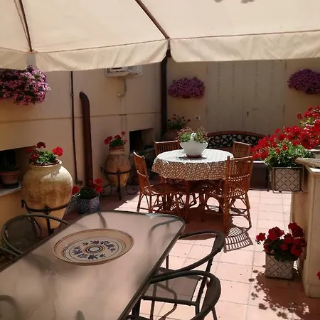 לינה וארוחת בוקר Del Corso