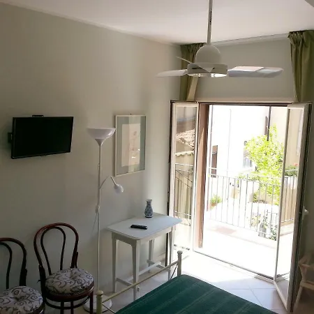 Del Corso Bed & Breakfast 3*