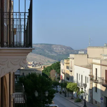 Oda ve Kahvaltı Del Corso Sambuca di Sicilia